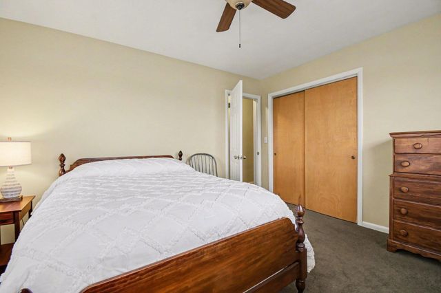 694 68th Street Sw, Byron Twp, MI 49315