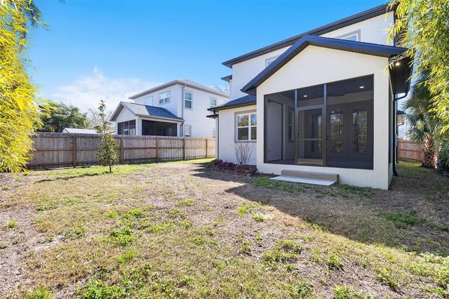 213 W GIDDENS AVENUE, Tampa, FL 33603