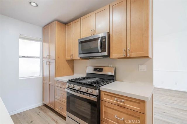 9920 Jordan Avenue 9, Chatsworth, CA 91311