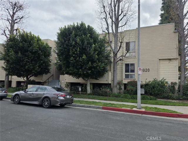 9920 Jordan Avenue 9, Chatsworth, CA 91311