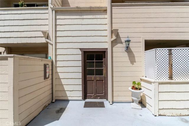 9920 Jordan Avenue 9, Chatsworth, CA 91311