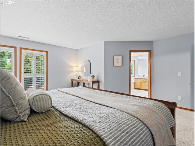 20515 Sw KAWANDA Ct, Tualatin, OR 97062