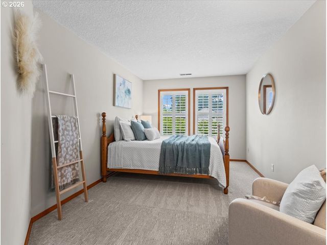 20515 Sw KAWANDA Ct, Tualatin, OR 97062