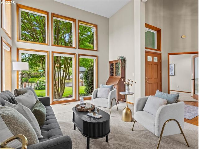 20515 Sw KAWANDA Ct, Tualatin, OR 97062