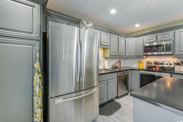 6674 Wisteria Dr., Myrtle Beach, SC 29588