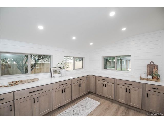 306 E Maplewood Ave, Littleton, CO 80121
