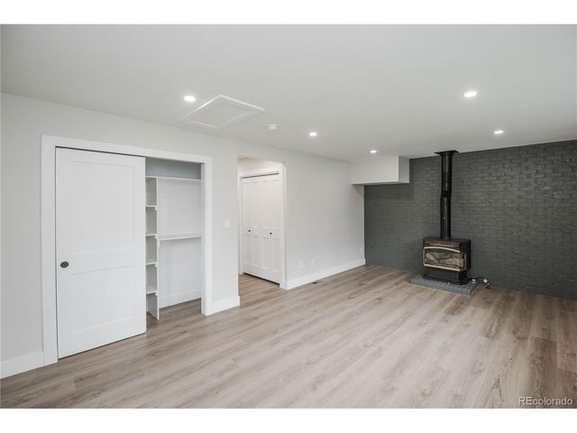 306 E Maplewood Ave, Littleton, CO 80121