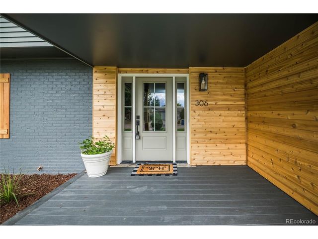 306 E Maplewood Ave, Littleton, CO 80121