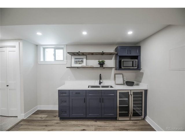 306 E Maplewood Ave, Littleton, CO 80121