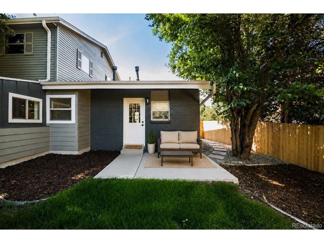 306 E Maplewood Ave, Littleton, CO 80121