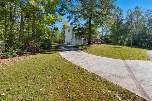 92 W Creekview Drive, Jasper, GA 30143