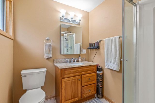 1011 E Wabash AVENUE, Waukesha, WI 53186