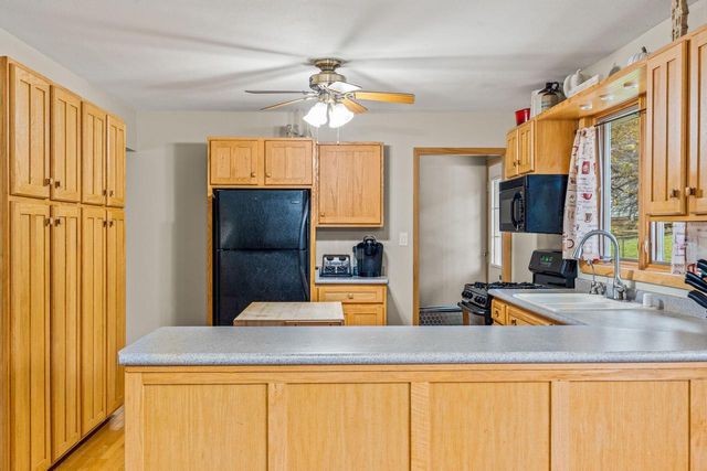 1011 E Wabash AVENUE, Waukesha, WI 53186