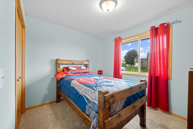 1030 Aspen Circle, Maple Lake, MN 55358