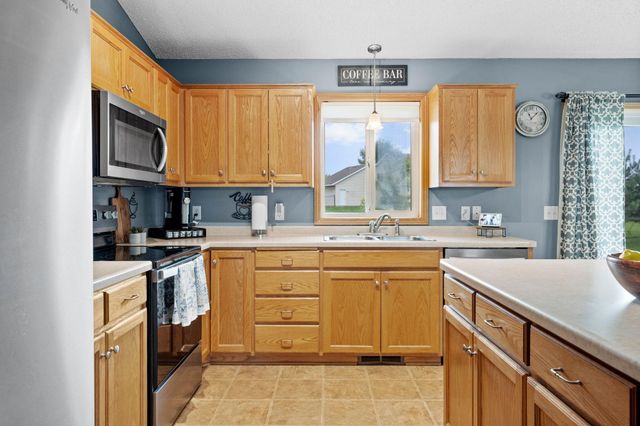 1030 Aspen Circle, Maple Lake, MN 55358