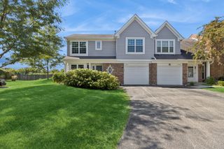 3926 Newport Way 51C1, Arlington Heights, IL 60004