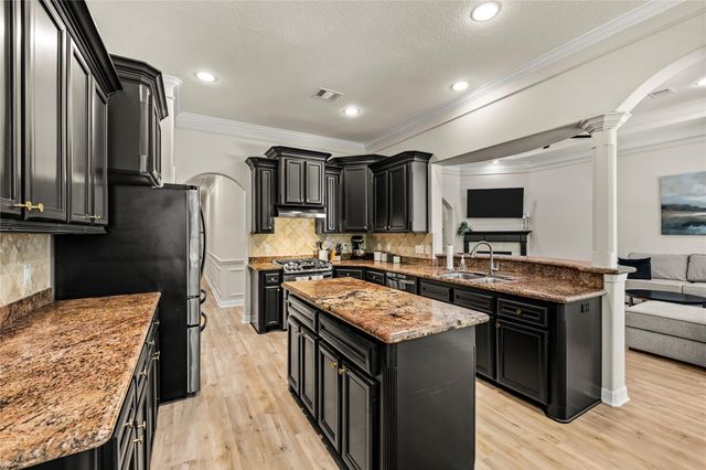 8872 Catamaran Way, Montgomery, TX 77316