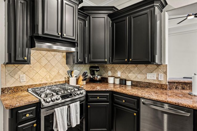 8872 Catamaran Way, Montgomery, TX 77316