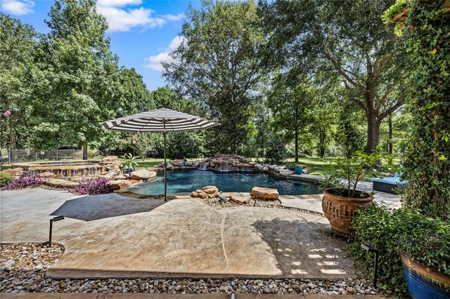 8872 Catamaran Way, Montgomery, TX 77316