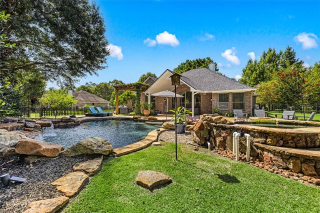 8872 Catamaran Way, Montgomery, TX 77316