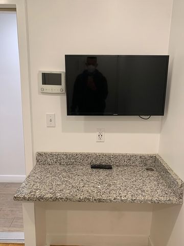 21 Fifth Street 3, Chelsea, MA 02150