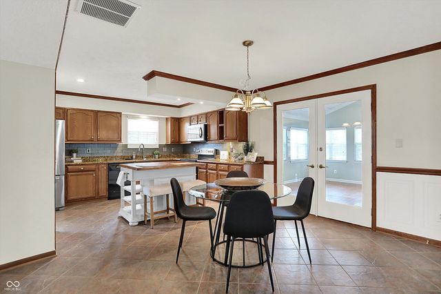 7775 Carly Place, Fishers, IN 46038