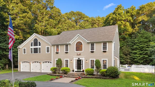180 Clubhouse Road, Lebanon, CT 06249