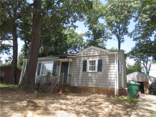 821 Willow Place, High Point, NC 27260