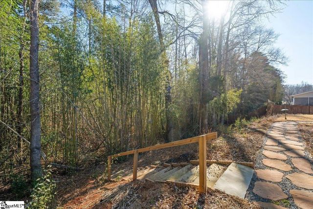 601 Cardinal Woods Way, Easley, SC 29642