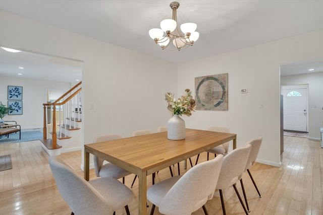 829 Chestnut St, Newton, MA 02468