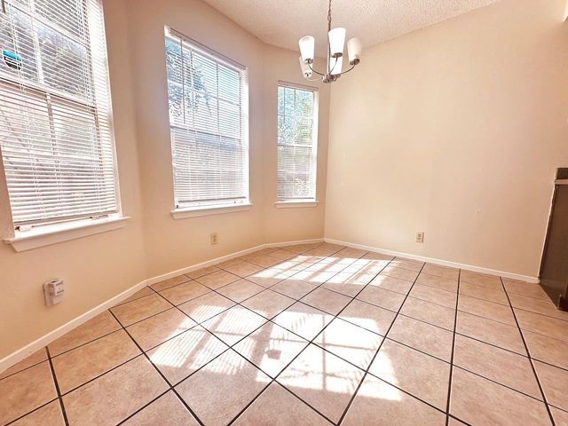 2004 Kirksey DR D, Austin, TX 78741