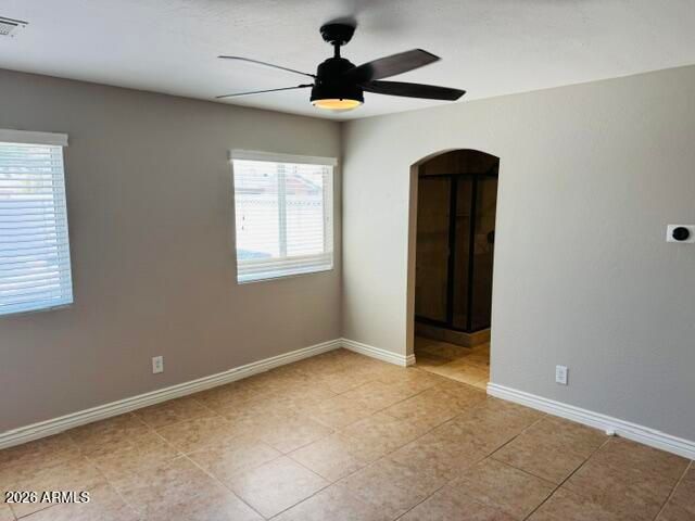 5320 E THOMAS Road, Phoenix, AZ 85018