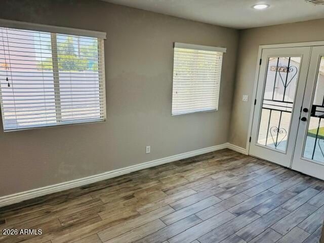 5320 E THOMAS Road, Phoenix, AZ 85018