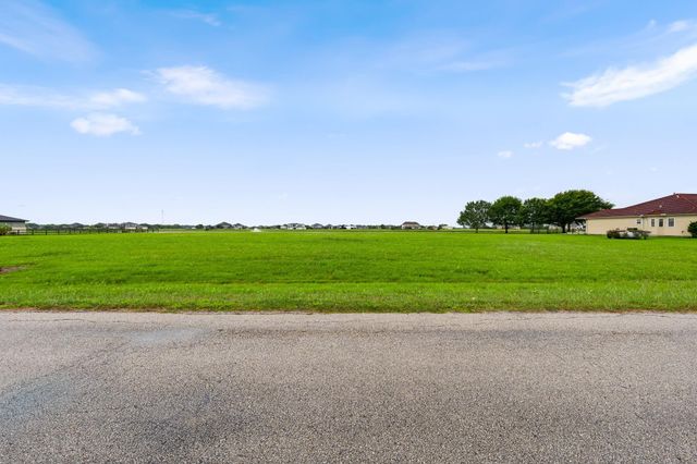 5618 Brazos Lakes Drive, Richmond, TX 77469