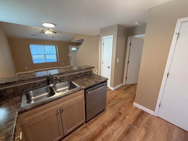 1707 HANOVER BLVD, Columbia, MO 65202