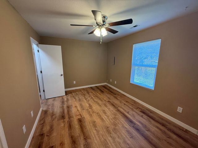 1707 HANOVER BLVD, Columbia, MO 65202