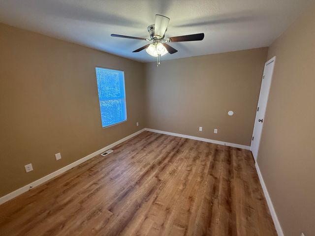 1707 HANOVER BLVD, Columbia, MO 65202