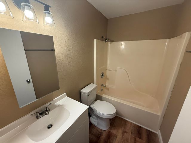 1707 HANOVER BLVD, Columbia, MO 65202