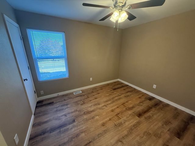 1707 HANOVER BLVD, Columbia, MO 65202