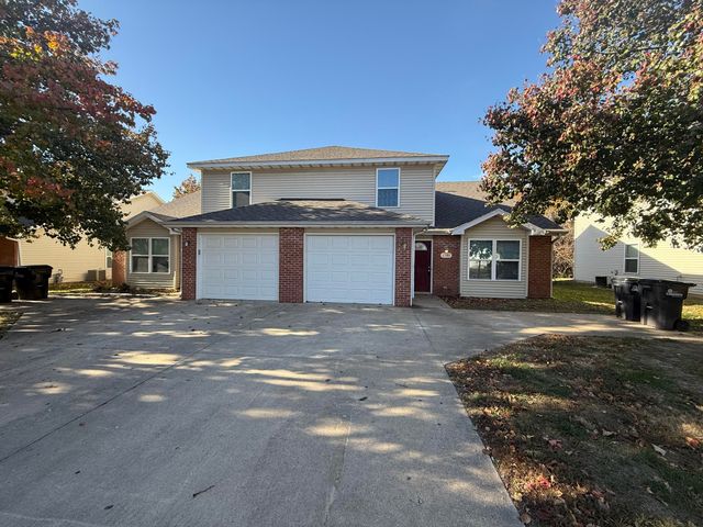 1707 HANOVER BLVD, Columbia, MO 65202