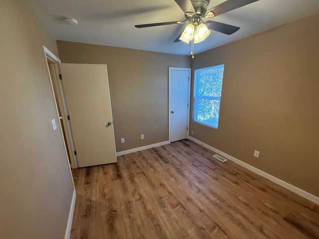 1707 HANOVER BLVD, Columbia, MO 65202