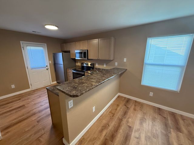 1707 HANOVER BLVD, Columbia, MO 65202