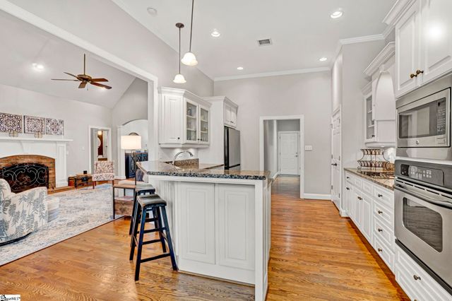239 Horseshoe Drive, Spartanburg, SC 29306