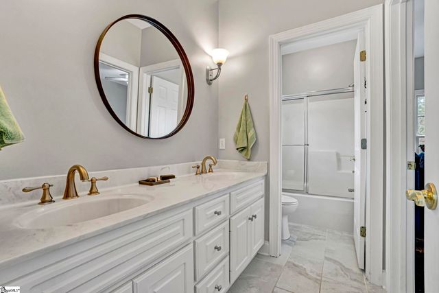 239 Horseshoe Drive, Spartanburg, SC 29306