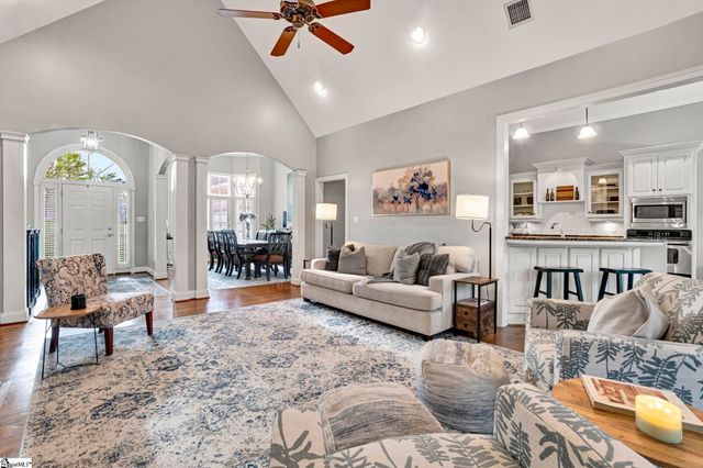 239 Horseshoe Drive, Spartanburg, SC 29306