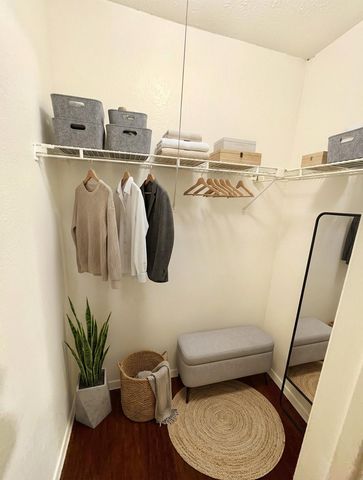 10616 Mellow MDWS 40B, Austin, TX 78750