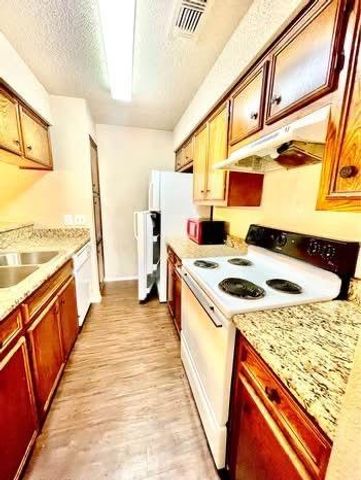 10616 Mellow MDWS 40B, Austin, TX 78750