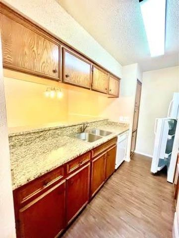 10616 Mellow MDWS 40B, Austin, TX 78750