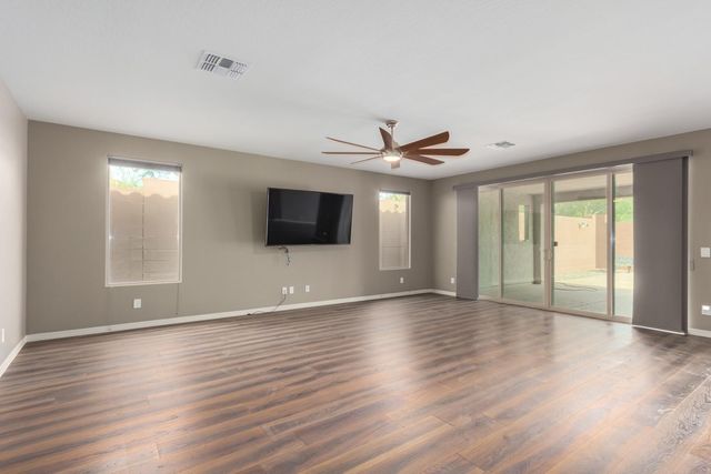 27025 N 69th Lane, Peoria, AZ 85383