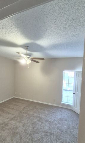 7025 Hemlock Avenue 209, Dallas, TX 75231
